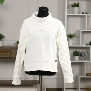 New Balance Funnel Neck Sweatshirt Cream Quilted Athleisure Sporty Chic Size M